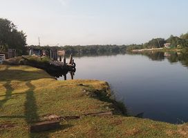 River view Bar&Play Park