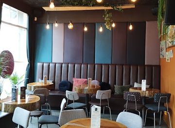 iceland/vatnajokull-national-park/nightclub/r5-micro-bar