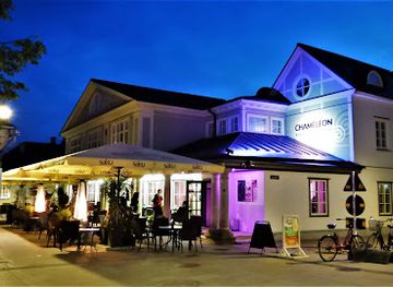 Chameleon Lounge