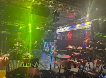 iraq/euphrates-region/nightclub/