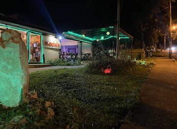 brazil/chapada-dos-veadeiros/nightclub/alquimia-culinaria-arte-tabacaria