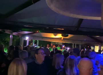 italy/palermo/mondello/nightclub/malaluna