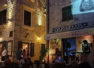 Jazz Club Evergreen