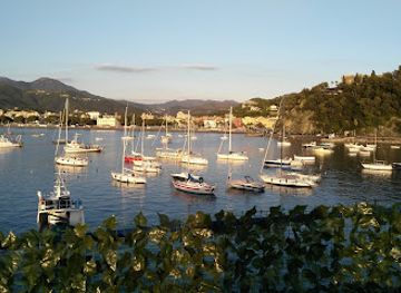 italy/portofino/nightclub/schooner-music-club