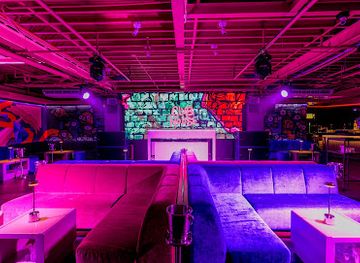 philippines/manila/bonifacio-global-city-bgc/nightclub/clubhouse-at-the-palace