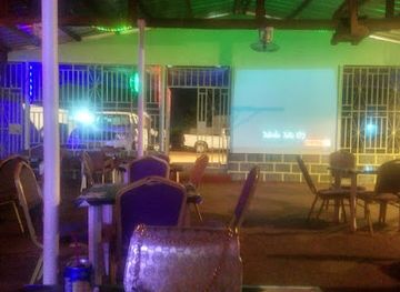 gabon/ogooue-maritime-province/nightclub/premium-bar