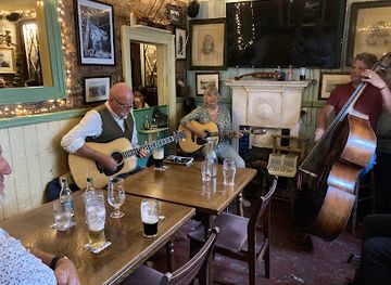 Bob Griffin’s Bar Dingle