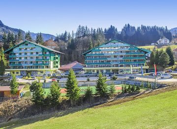 austria/dachstein-mountains/nightclub/alpine-club