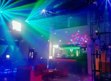 el-salvador/san-salvador/san-benito/nightclub/dos-cero-cinco