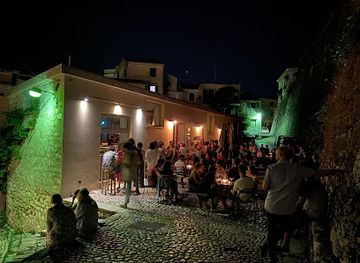 greece/corfu/corfu-old-town/nightclub/polytechno