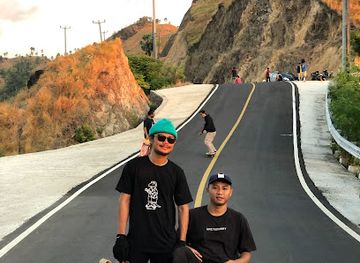 LONGBOARD AREA