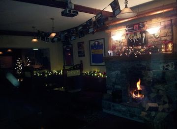ireland/county-tipperary/nightclub/quinlans-lounge