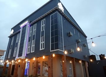 nigeria/ibadan/nightclub/royal-westend-club-lounge