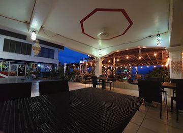 Truk Stop Hotel & Restaurant