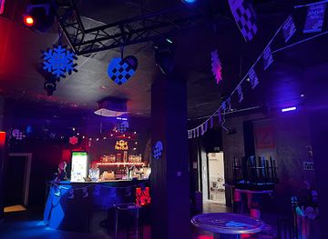 CLUB ZANZI