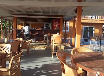 turks-and-caicos-islands/east-caicos/nightclub/club-coconuts