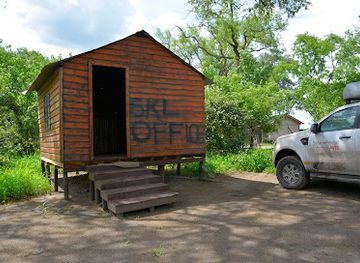 botswana/linyanti-wildlife-reserve/nightclub/linyanti-wildlife-reserve