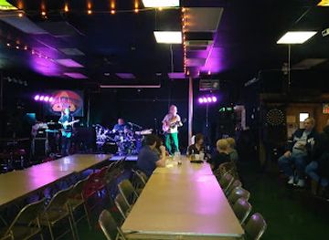 wisconsin/sheboygan/nightclub/emmer-s