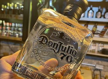 colombia/cali/el-penon/nightclub/santo-remedio-discoteca-bar