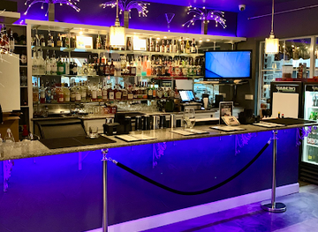 texas/new-braunfels/nightclub/gruene-tini-s