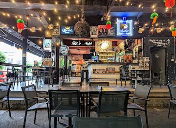 Bar Bar Black Sheep @ Cherry Ave