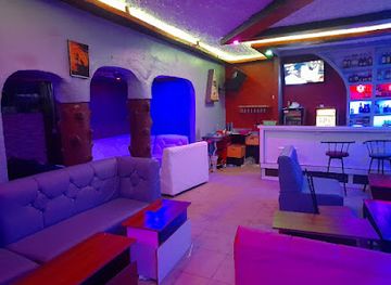 kenya/maasai-mara-national-reserve/nightclub/033-lounge