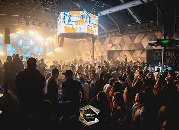 DOCK 5 Night Club