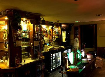 ireland/connemara-national-park/nightclub/mullarkeys-bar