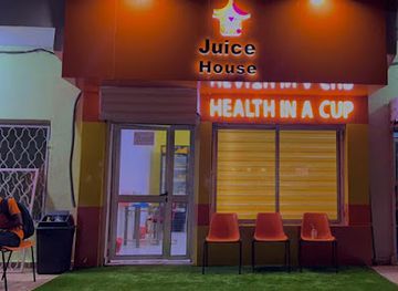 mauritania/nouakchott/tevragh-zeina/nightclub/juice-house