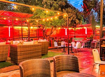 uganda/jinja-source-of-the-nile/nightclub/the-office