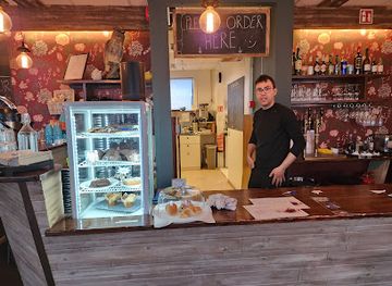 iceland/grundarfjorour-area/nightclub/harbour-cafe