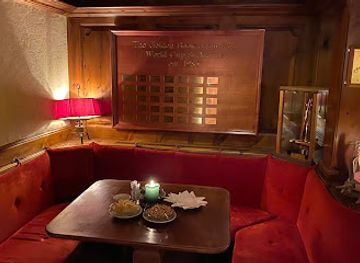 switzerland/st-moritz/nightclub/polo-bar