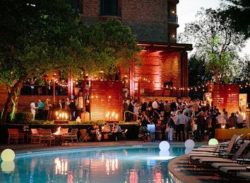 texas/irving/nightclub/outlaw-taproom