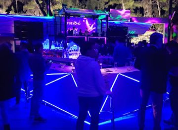 greece/chalkidiki/nightclub/ahoy