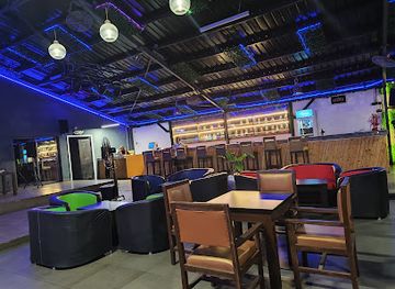 nigeria/lagos/lekki/nightclub/fizzy-lounge-club