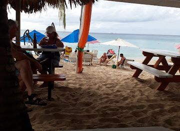 barbados/paynes-bay/nightclub/the-gazebo-enterprises-inc