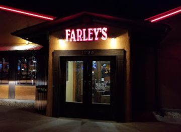 new-mexico/ruidoso/nightclub/farley-s-food-fun-pub