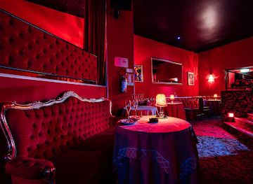 VENUS MILANO CENTRO - Luxury Strip Night Club / Vip Area Privé - Location Eventi