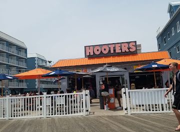 maryland/assateague-island-national-seashore/nightclub/hooters