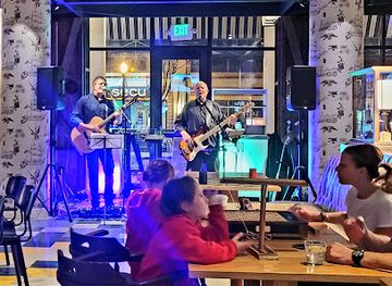 maryland/annapolis/nightclub/trophy-room