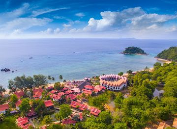 malaysia/tioman-island/nightclub/paya-beach-spa-dive-resort