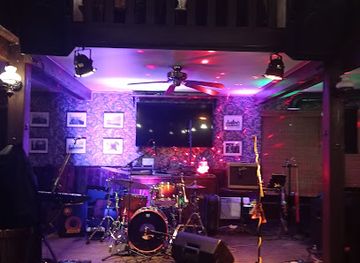 estonia/rapla/nightclub/meie-pubi