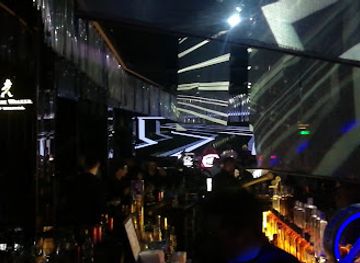 romania/buila-vanturarita-national-park/nightclub/liquid-the-club