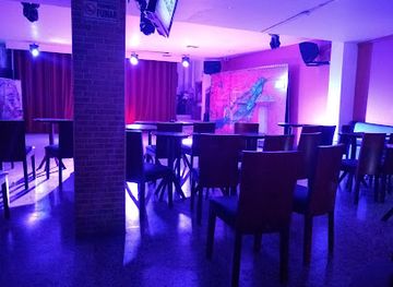 colombia/cartagena/bocagrande/nightclub/rezak-bar-club