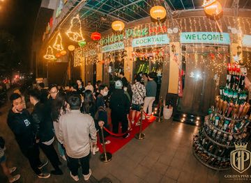 vietnam/da-nang/son-tra-district/nightclub/new-golden-pine-pub