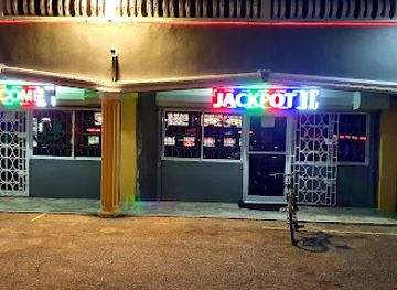 jamaica/runaway-bay/nightclub/royal-club-sport-s-bar-games