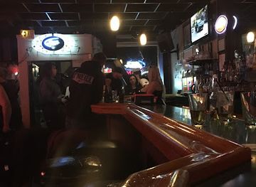 california/lodi/nightclub/garry-s-lounge