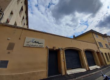Mistral Club