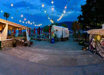 montenegro/bjelasica/nightclub/people-s