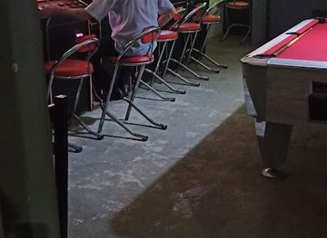 uruguay/colonia-del-sacramento/real-de-san-carlos/nightclub/wall-bar